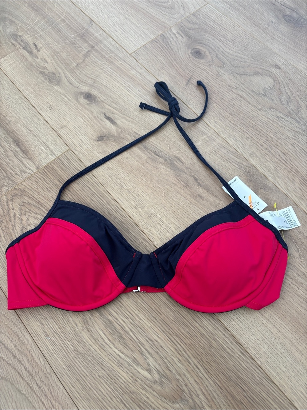 Gap Colourblock Underwire Halter Bikini Top – Size Medium – New With Tags